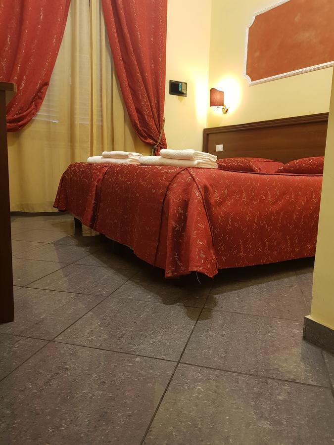 로마 비앤비 루디 센터 B&B 외부 사진