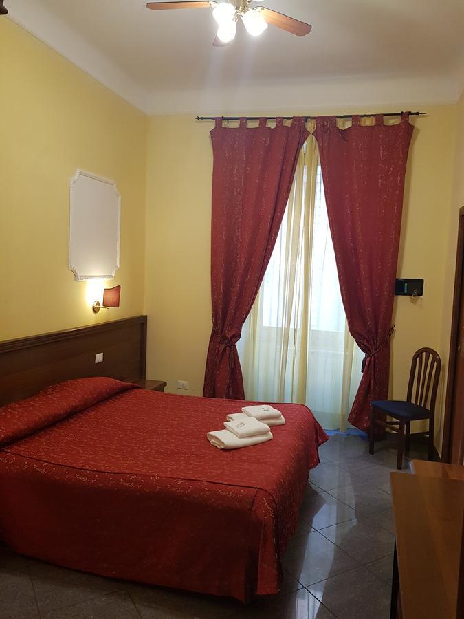 로마 비앤비 루디 센터 B&B 외부 사진